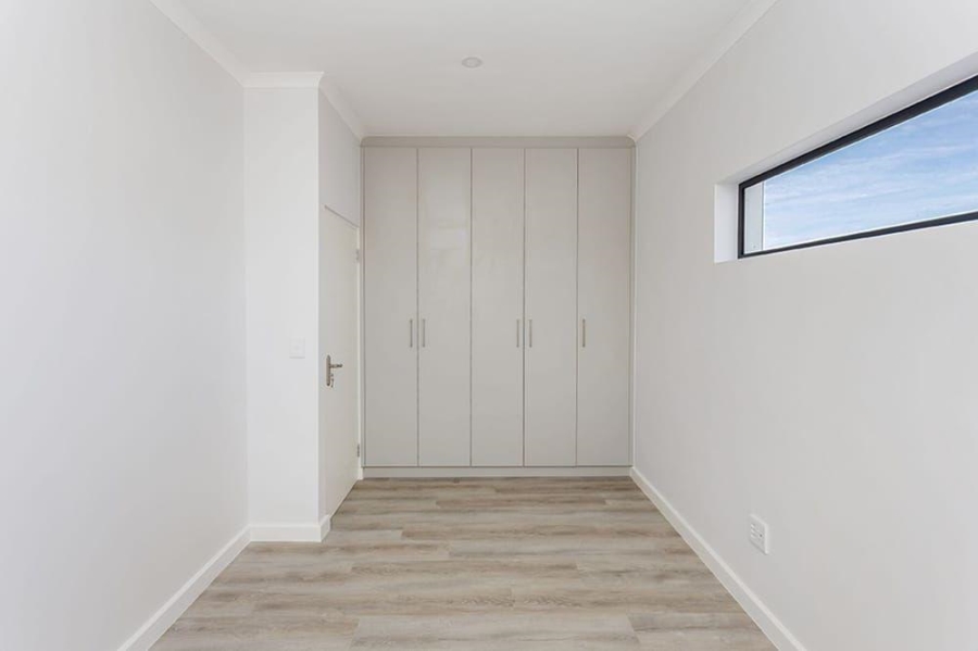 4 Bedroom Property for Sale in Sandown Western Cape
